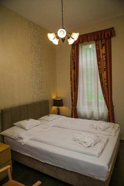 Fonix Wellness Resort Csitar Экстерьер фото