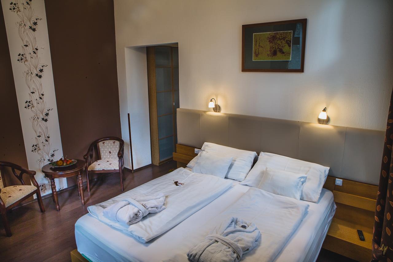 Fonix Wellness Resort Csitar Экстерьер фото