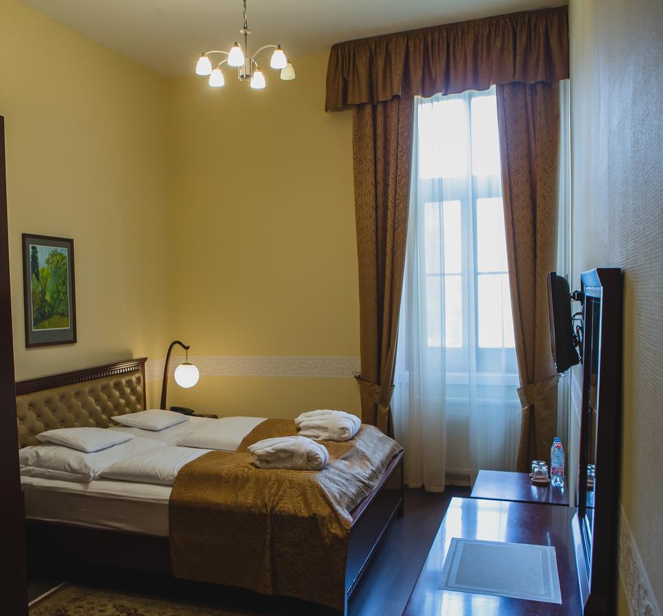 Fonix Wellness Resort Csitar Экстерьер фото