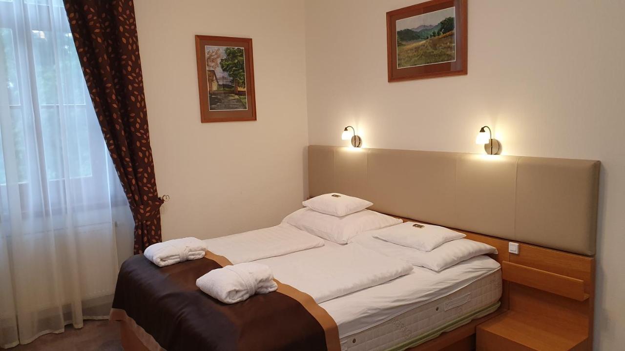 Fonix Wellness Resort Csitar Экстерьер фото